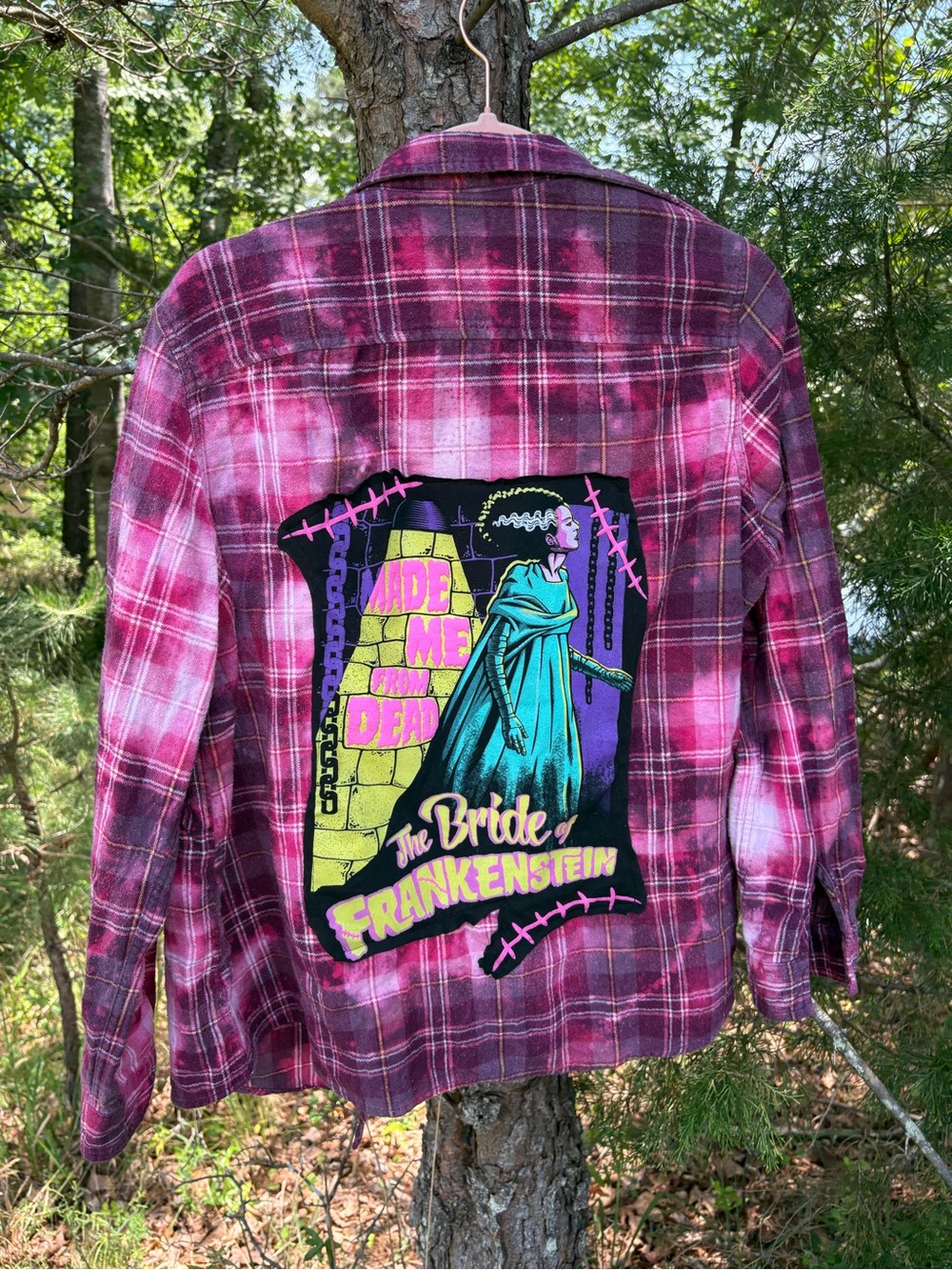 💖🦇 Up cycle Bride of Frankenstein handmade tie dye flannel - Picture 2 of 4
